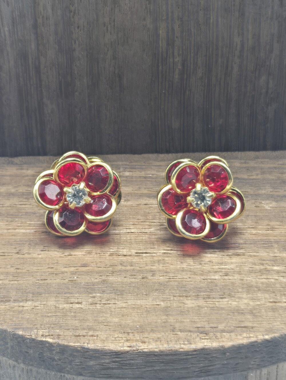 Avon 1993 Faceted Petals Earrings Pierced Red Crystals Gold Tone Statement Vtg